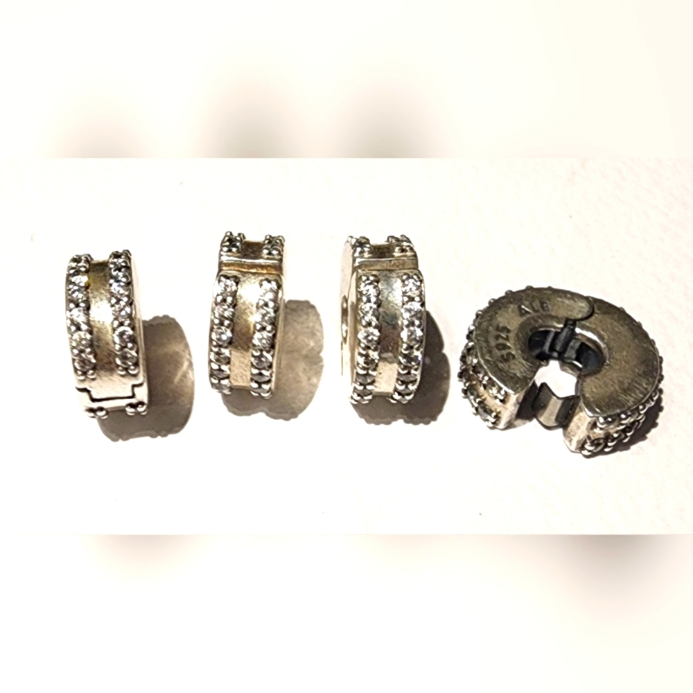 Authentic Pandora silver Sparkling clips